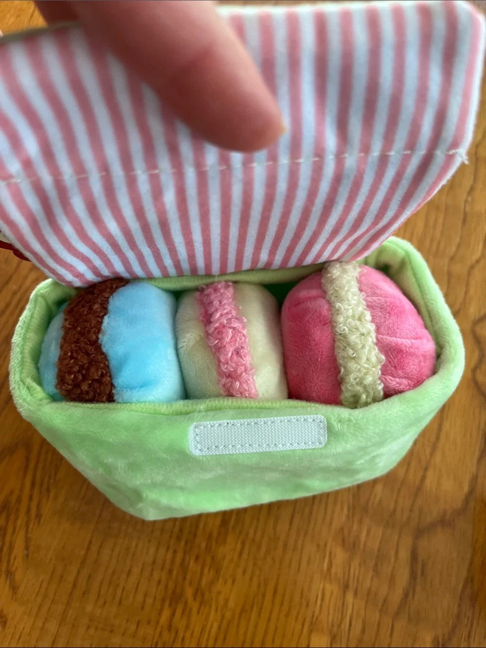NWT Bark Sweetie Pie Macarons Plush Toy Set - Pink, Green, Red, Brown, White